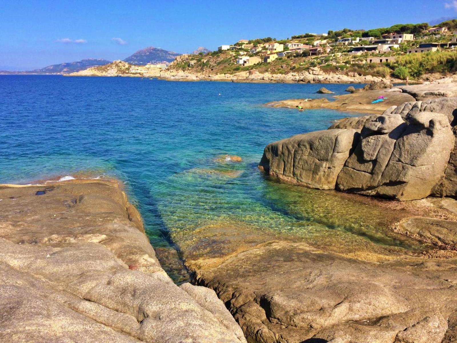 Les Pieds Dans L'Eau T2 E Apartman Calvi  Kültér fotó